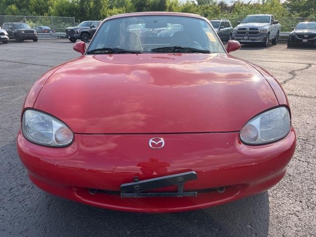used 1999 Mazda MX-5 Miata car