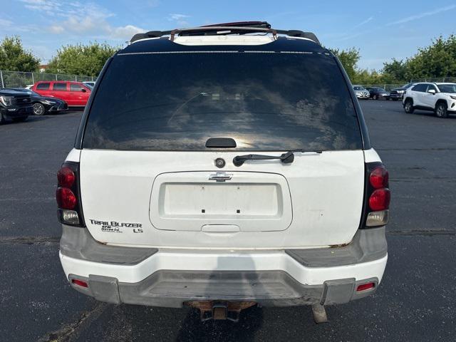used 2005 Chevrolet TrailBlazer EXT car, priced at $1,500