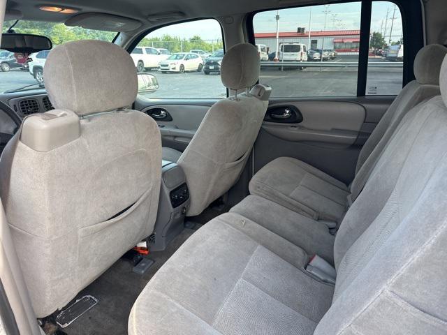 used 2005 Chevrolet TrailBlazer EXT car, priced at $1,500