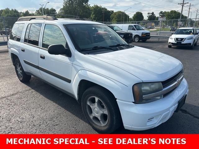 used 2005 Chevrolet TrailBlazer EXT car, priced at $1,500