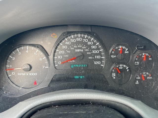 used 2005 Chevrolet TrailBlazer EXT car, priced at $1,500