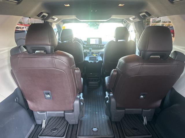 used 2023 Toyota Sienna car