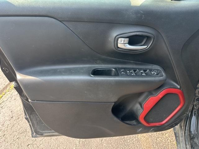 used 2018 Jeep Renegade car