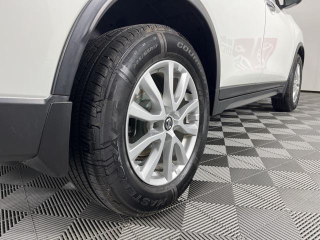 used 2019 Nissan Rogue car, priced at $17,315