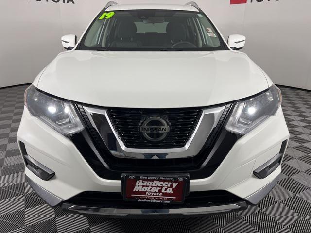 used 2019 Nissan Rogue car, priced at $17,315