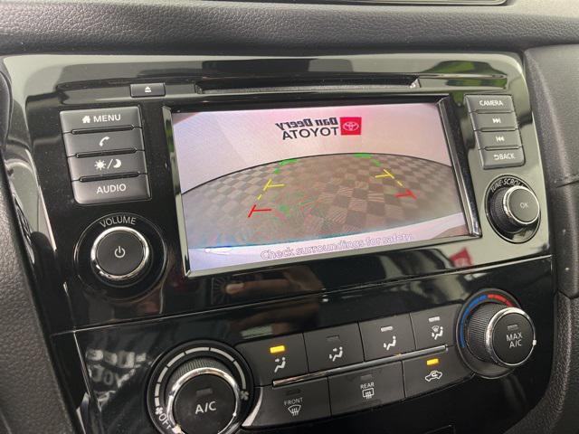 used 2019 Nissan Rogue car, priced at $17,315