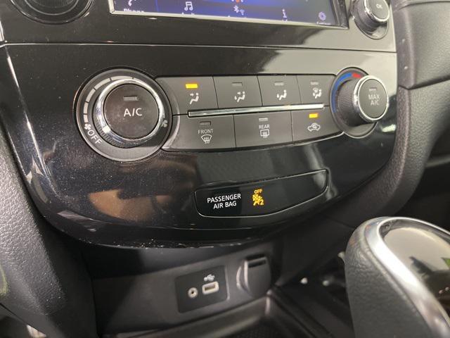 used 2019 Nissan Rogue car, priced at $17,315