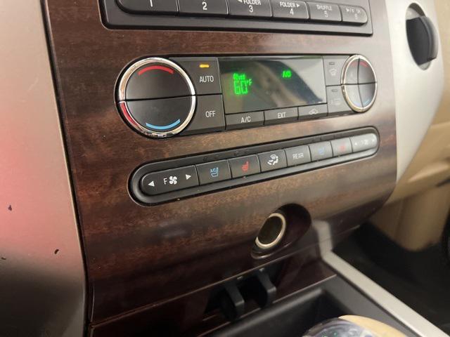 used 2014 Ford Expedition car, priced at $5,000