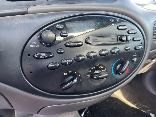 used 1999 Ford Taurus car, priced at $1,500