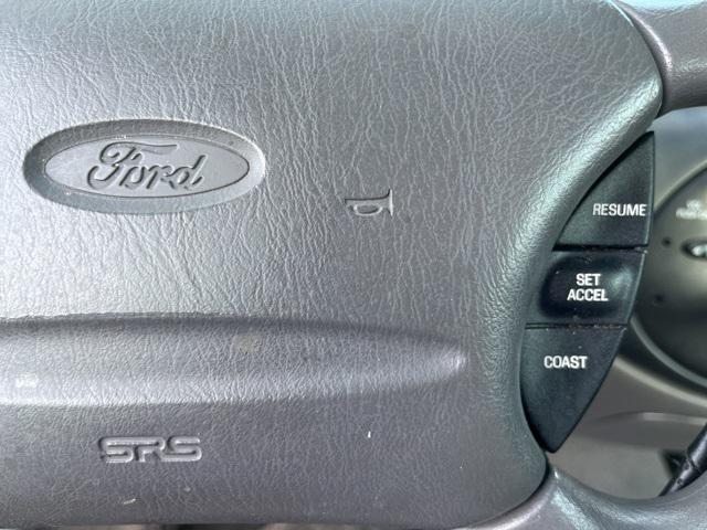used 1999 Ford Taurus car, priced at $1,500