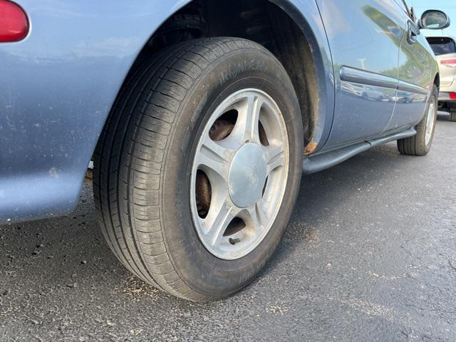 used 1999 Ford Taurus car, priced at $1,500