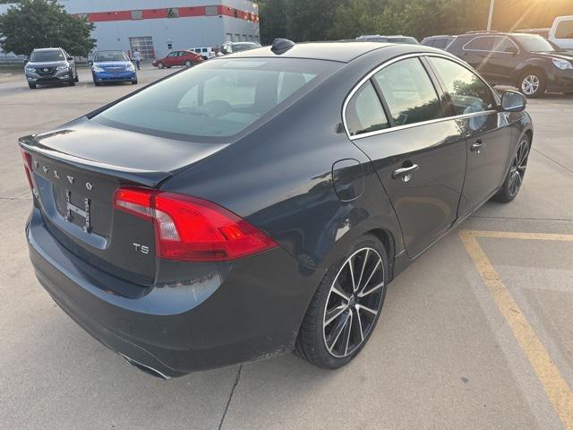 used 2016 Volvo S60 car