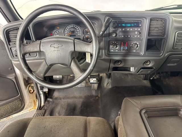 used 2005 Chevrolet Silverado 1500 car, priced at $1,400