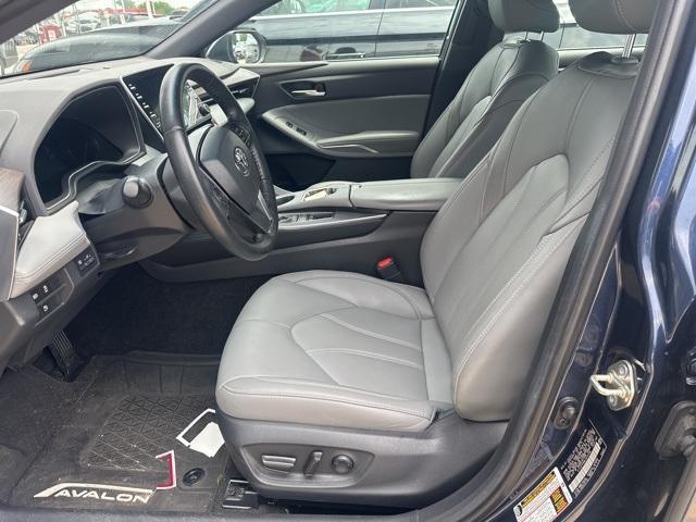 used 2020 Toyota Avalon Hybrid car, priced at $28,700