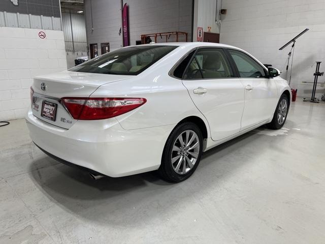 used 2016 Toyota Camry Hybrid car, priced at $20,311