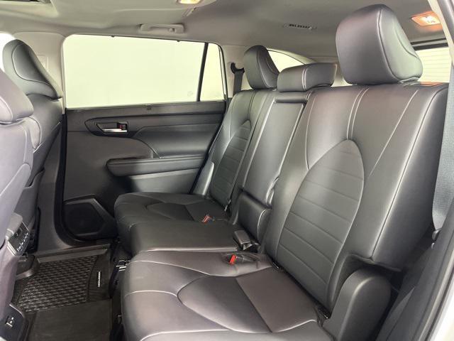 used 2024 Toyota Highlander car, priced at $45,534