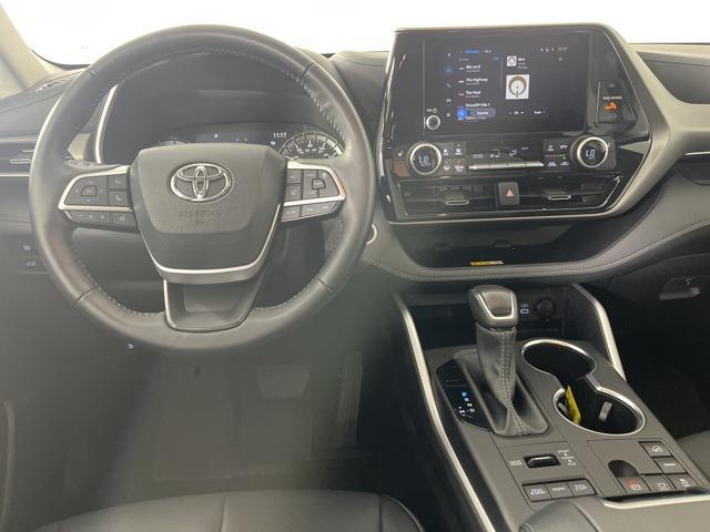 used 2024 Toyota Highlander car, priced at $45,534