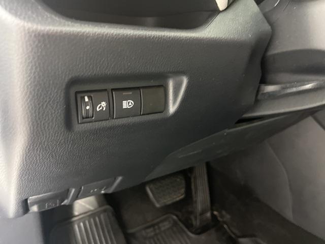 used 2020 Toyota RAV4 car, priced at $27,400