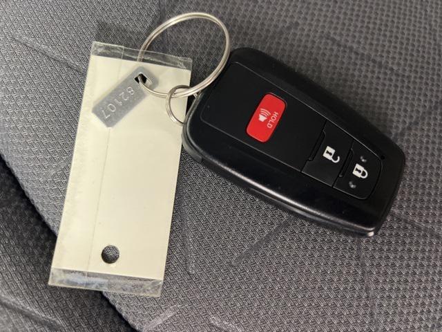 used 2022 Toyota RAV4 Hybrid car, priced at $25,615