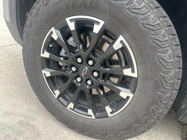 used 2024 Chevrolet Traverse car, priced at $48,000