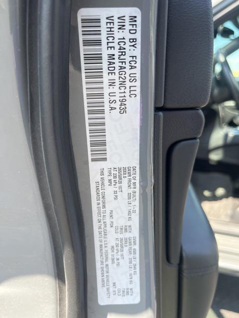 used 2022 Jeep Grand Cherokee car, priced at $28,200