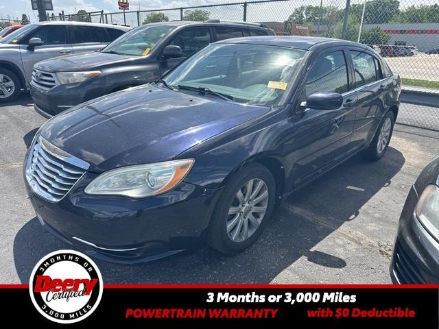 used 2011 Chrysler 200 car
