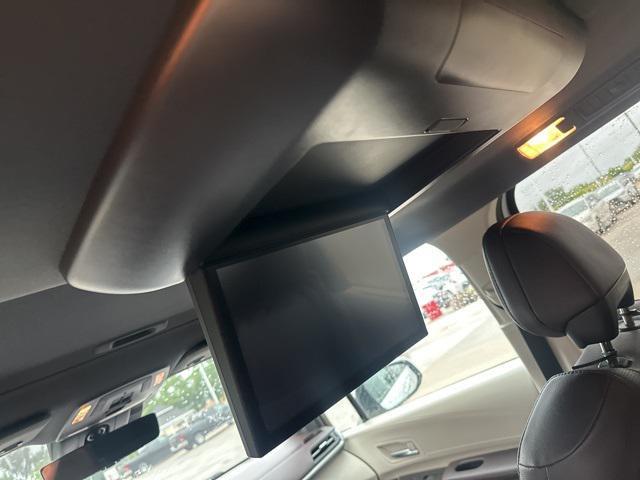 used 2024 Toyota Sienna car, priced at $52,500