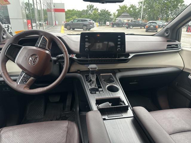 used 2024 Toyota Sienna car, priced at $52,500