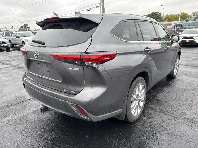 used 2022 Toyota Highlander Hybrid car, priced at $41,475
