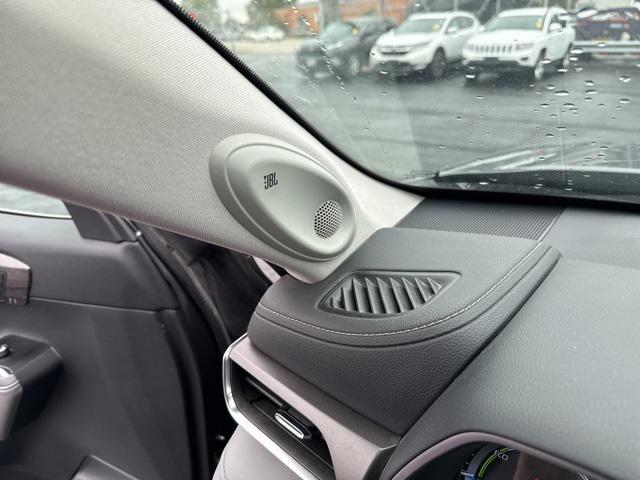 used 2022 Toyota Highlander Hybrid car, priced at $41,475