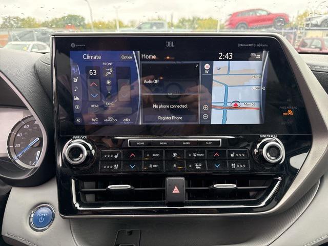 used 2022 Toyota Highlander Hybrid car, priced at $41,475