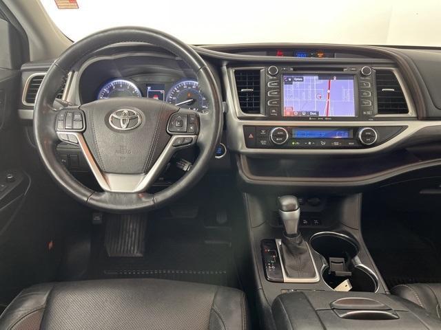 used 2017 Toyota Highlander car, priced at $19,358