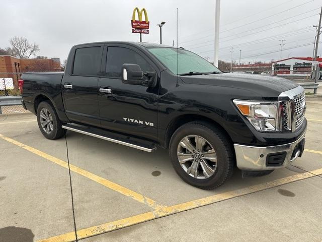 used 2019 Nissan Titan car