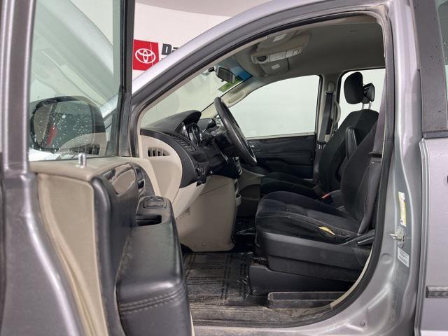 used 2015 Dodge Grand Caravan car, priced at $1,800