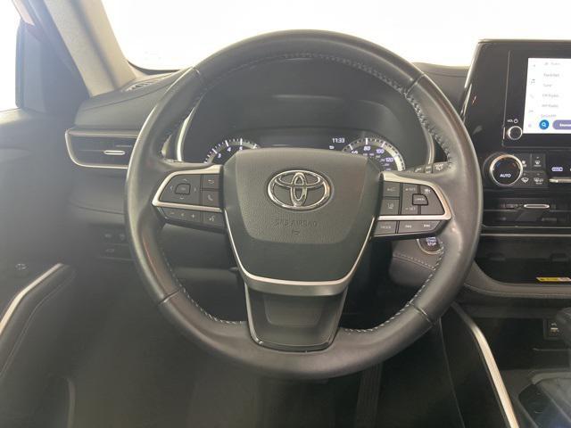 used 2023 Toyota Highlander car, priced at $39,372