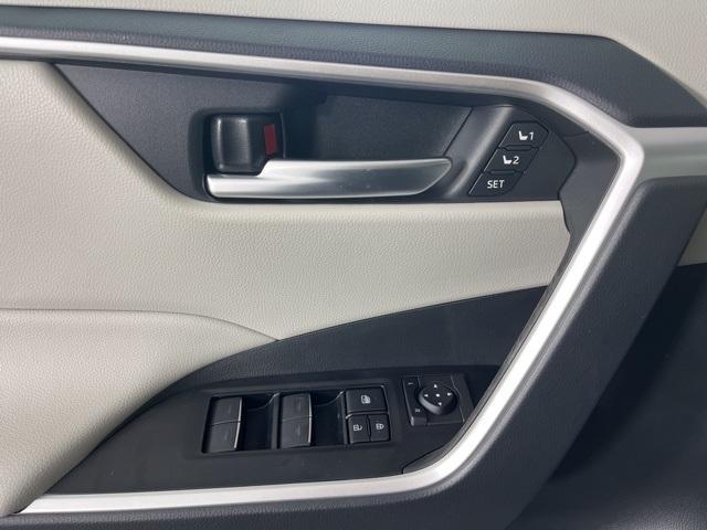 new 2025 Toyota RAV4 car, priced at $38,573