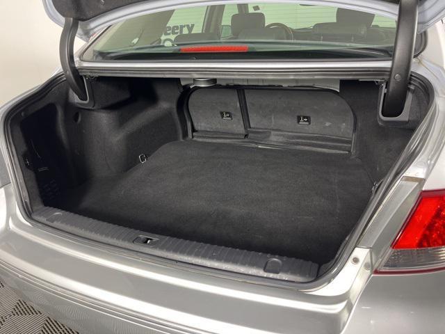 used 2008 Hyundai Azera car, priced at $5,588