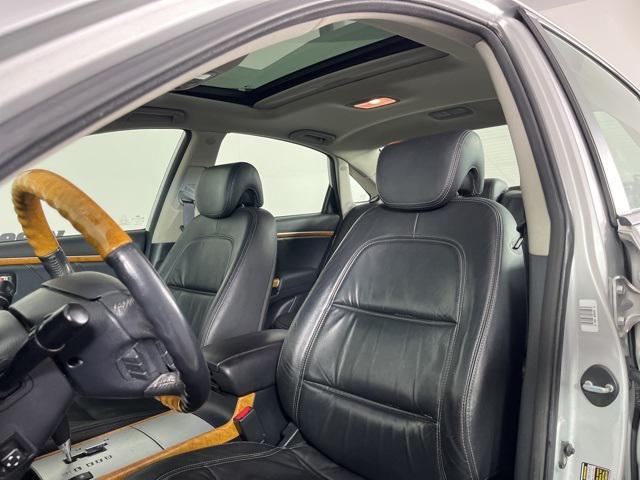 used 2008 Hyundai Azera car, priced at $5,588