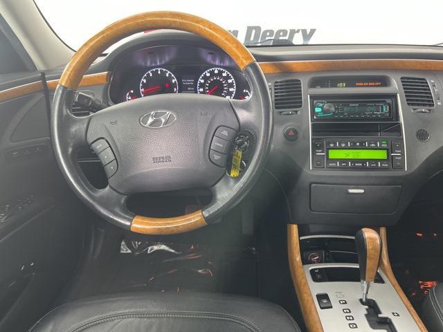 used 2008 Hyundai Azera car, priced at $5,588