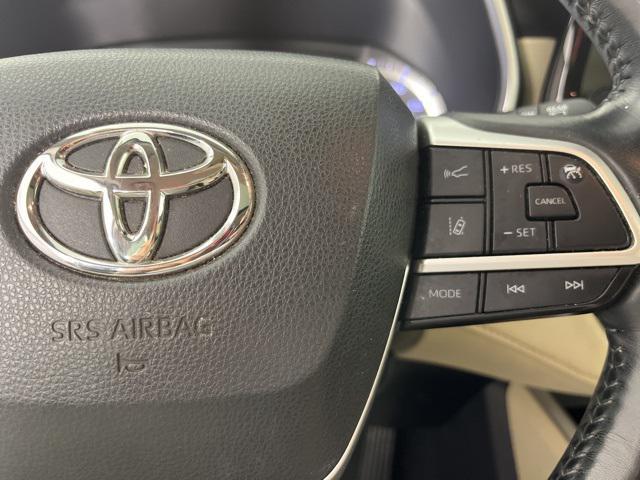 used 2023 Toyota Highlander Hybrid car, priced at $30,410