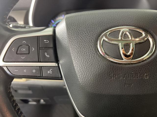 used 2023 Toyota Highlander Hybrid car, priced at $30,410