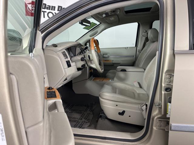 used 2008 Chrysler Aspen car, priced at $4,700