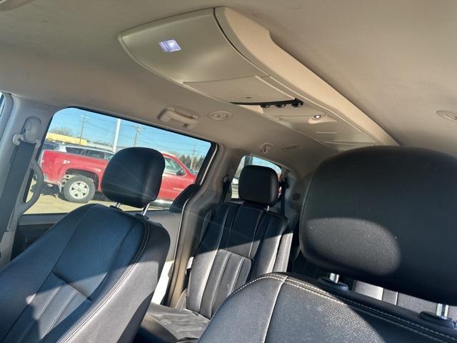 used 2014 Chrysler Town & Country car, priced at $6,600