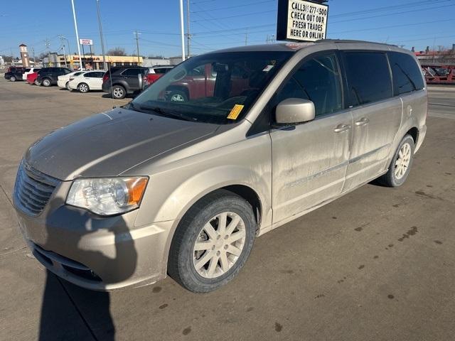 used 2014 Chrysler Town & Country car, priced at $6,600