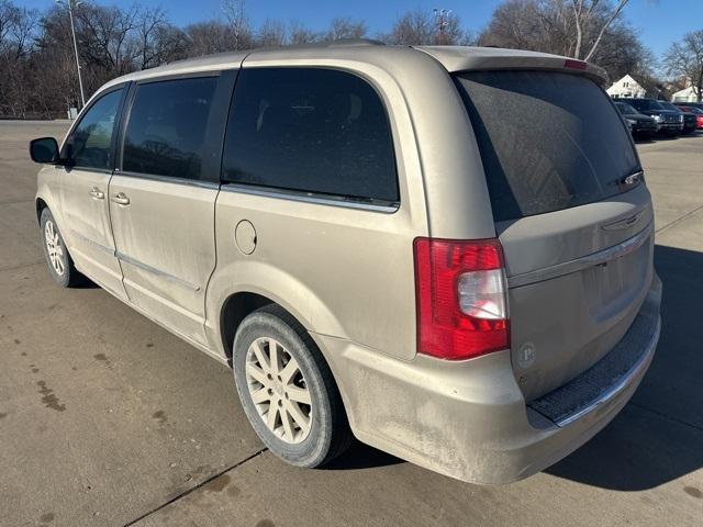 used 2014 Chrysler Town & Country car, priced at $6,600