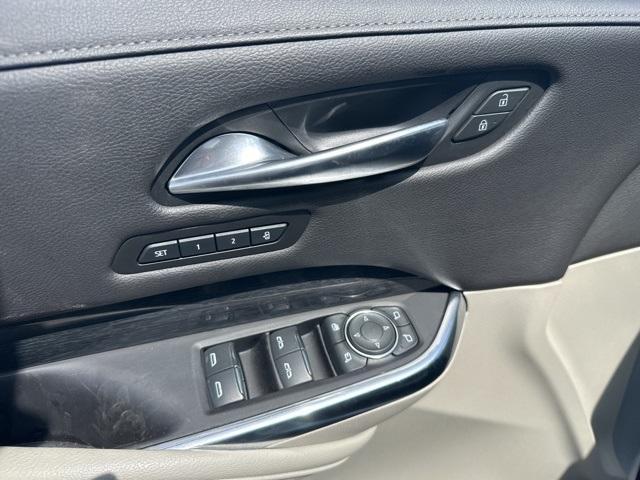 used 2020 Cadillac XT4 car, priced at $28,300