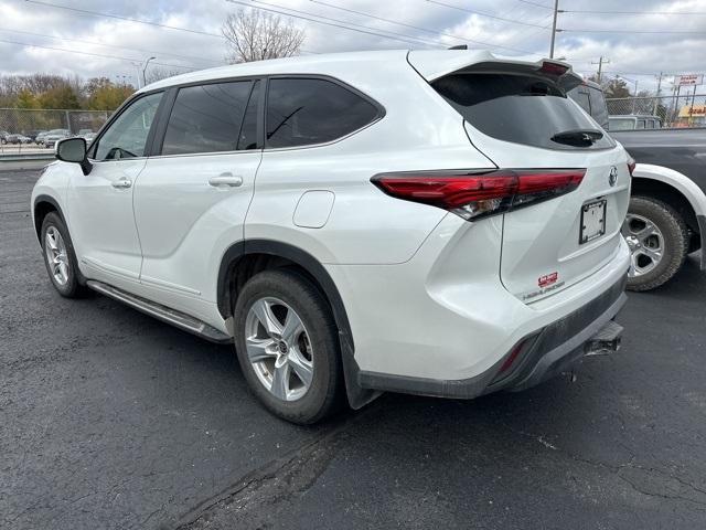 used 2023 Toyota Highlander Hybrid car