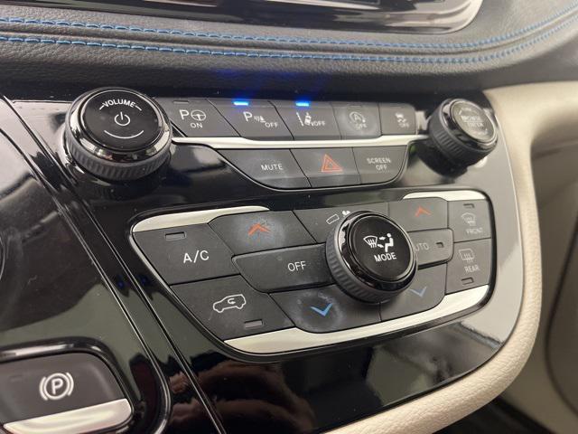 used 2021 Chrysler Pacifica car, priced at $19,500
