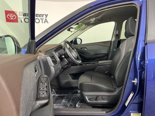 used 2022 Nissan Rogue car, priced at $23,202