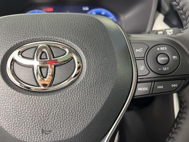 new 2025 Toyota RAV4 car, priced at $40,757